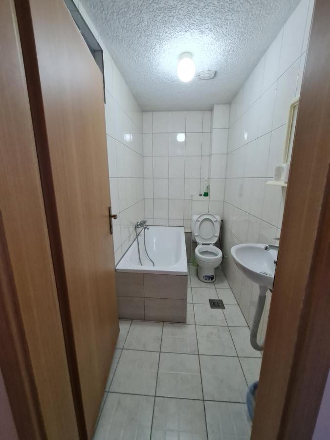 Holiday Ferizaj Kültér fotó